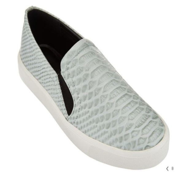 H by Halson snake, embossed, leather slip on shoes size 8 - Picture 1 of 2
